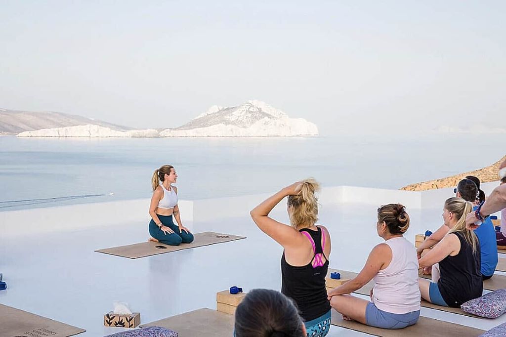 How Riviera Conditions Influence Training Needs